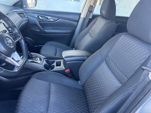 Used 2018 Nissan Rogue SV image 21