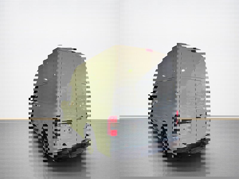 Used 2019 Nissan NV 2500 SV image 6