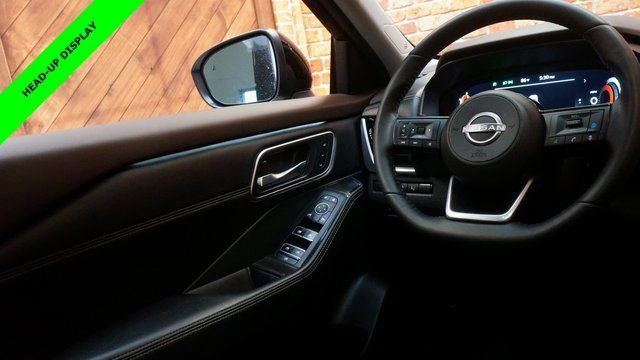 Certified 2022 Nissan Rogue Platinum w/ Head-Up Display Package image 35