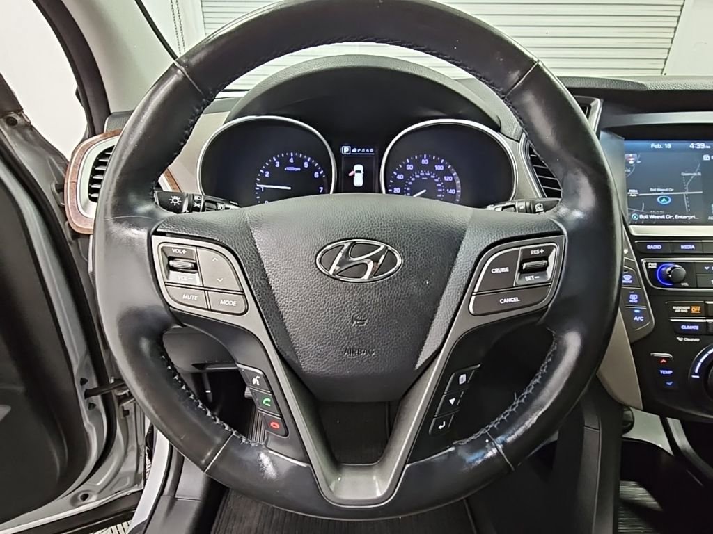 Used 2019 Hyundai Santa Fe XL image 24