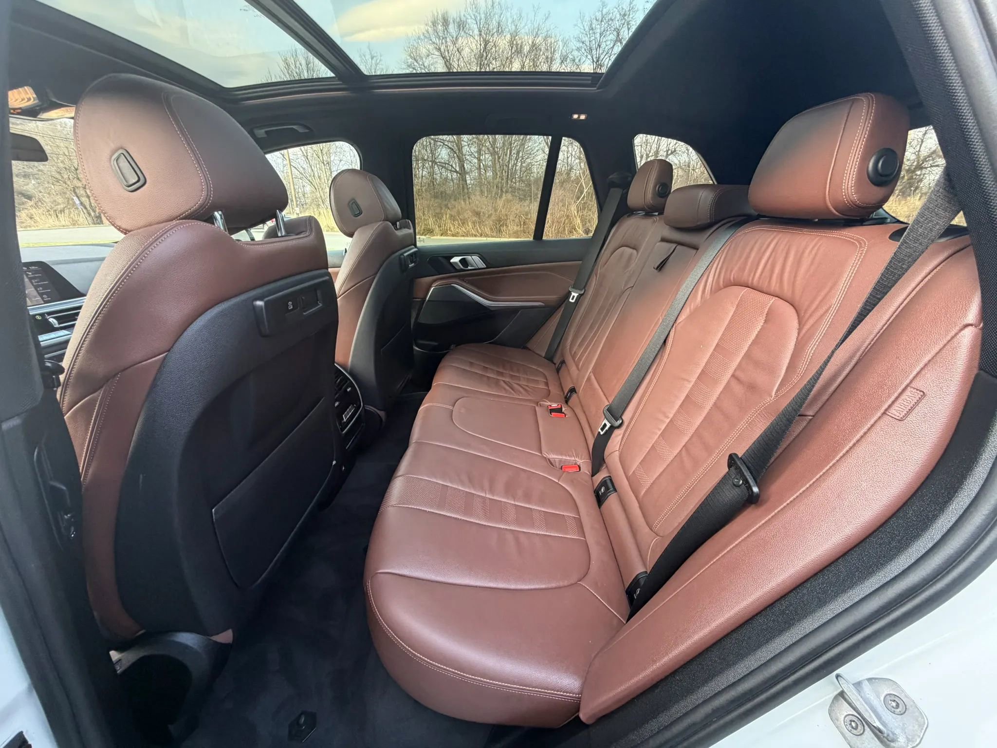 Used 2019 BMW X5 xDrive40i w/ Premium Package 2 AWD/4WD image 23