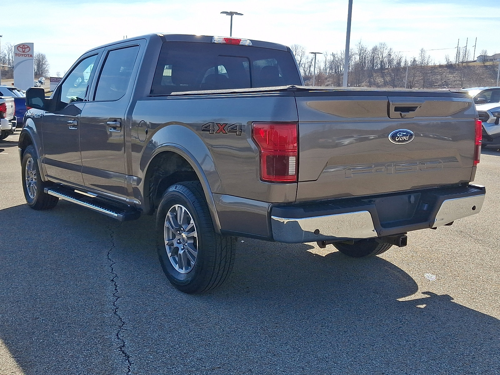 Used 2019 Ford F150 Lariat w/ Equipment Group 501A Mid AWD/4WD image 4