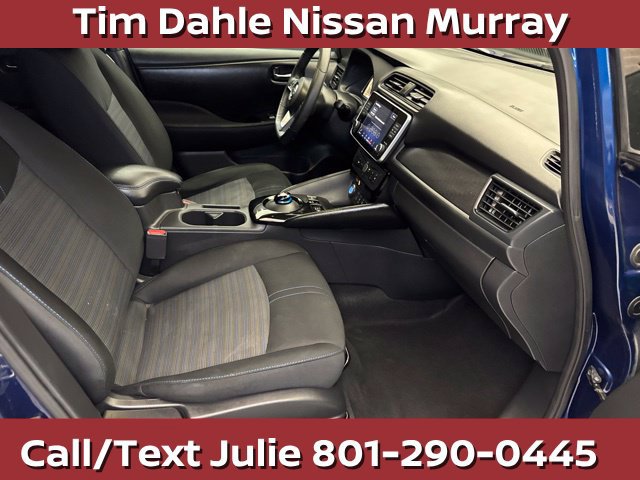 Used 2022 Nissan Leaf SV FWD image 39