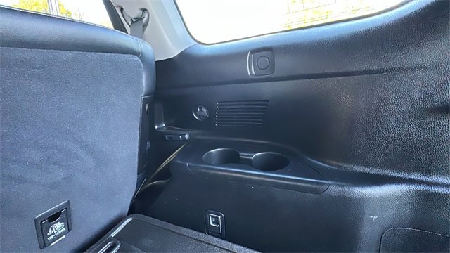 Used 2017 Toyota Highlander Limited image 41