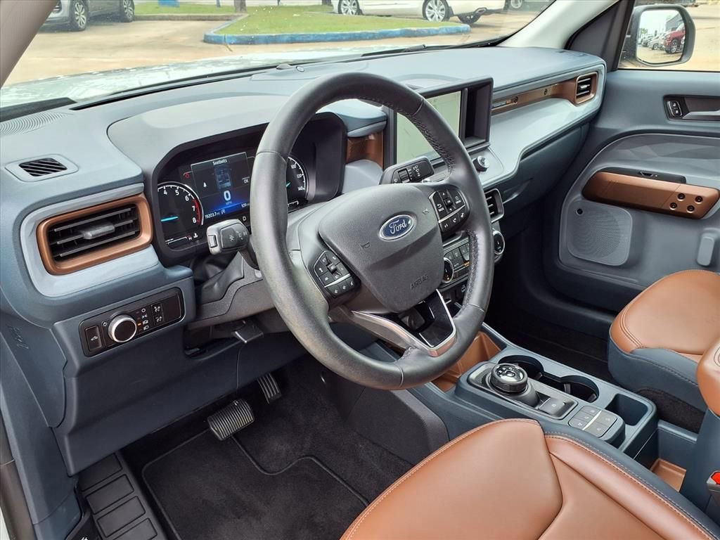 Used 2024 Ford Maverick Lariat w/ FX4 Off-Road Package AWD/4WD image 10