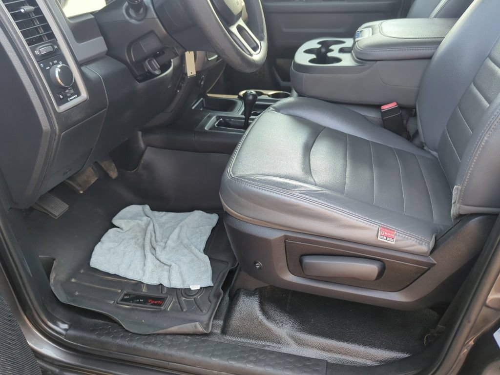Used 2017 RAM 3500 Tradesman w/ Snow Chief Group AWD/4WD image 31