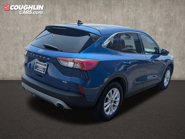 Used 2022 Ford Escape SE w/ Cold Weather Package FWD image 7