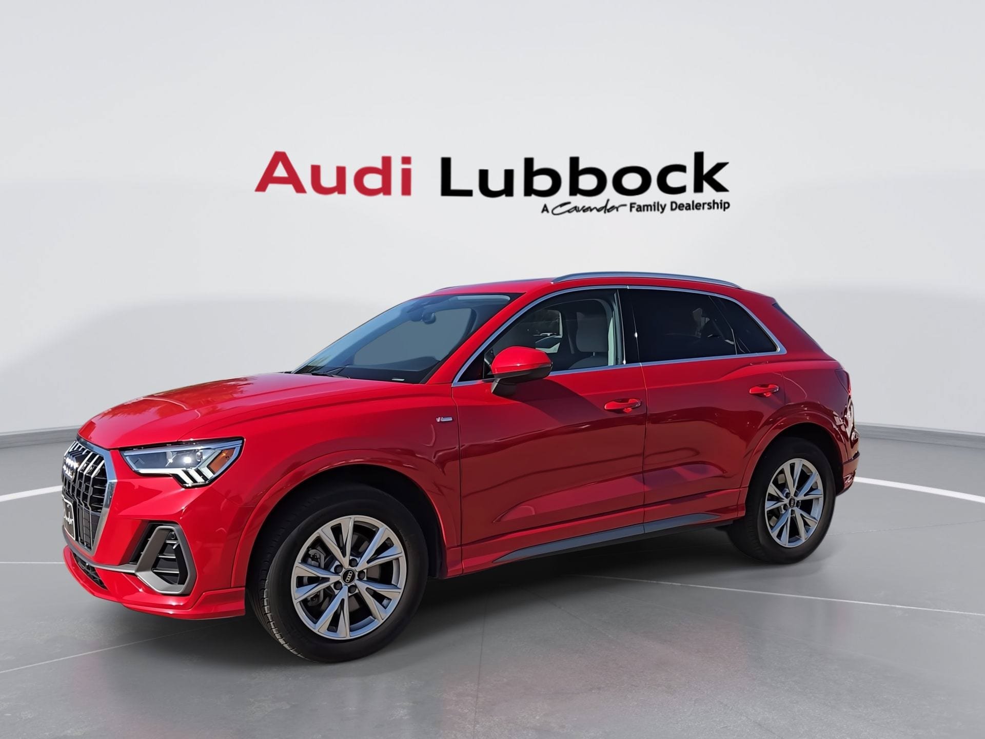 Certified 2025 Audi Q3 2.0T Premium AWD/4WD image 5