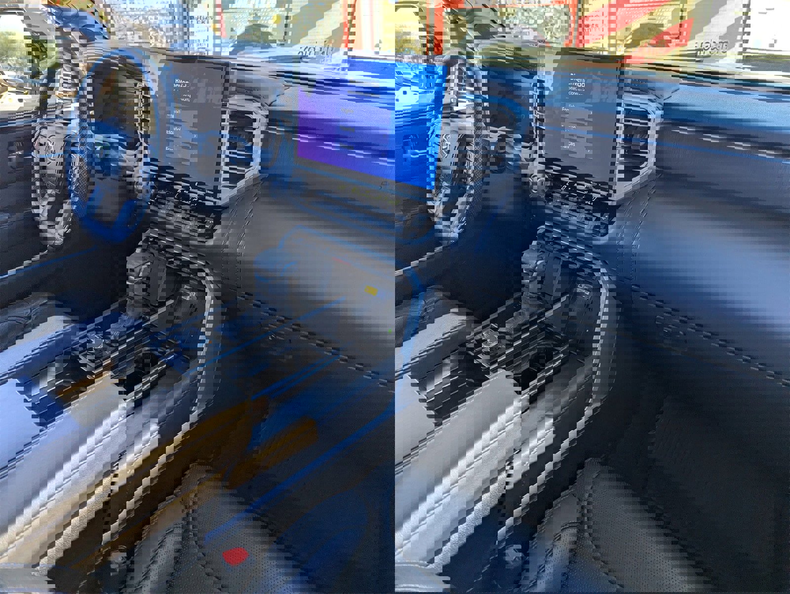 Used 2024 Toyota Sequoia Platinum image 12