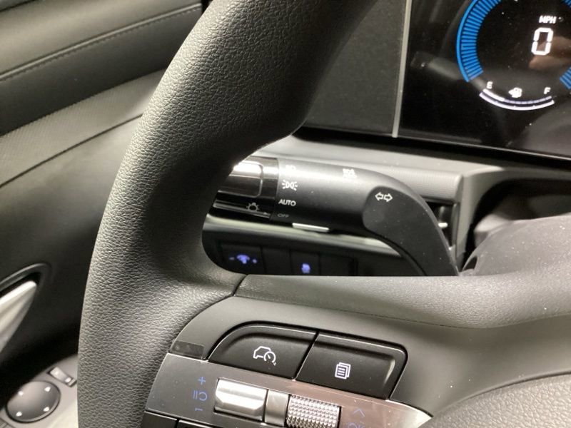 New 2026 Hyundai Tucson SE image 21