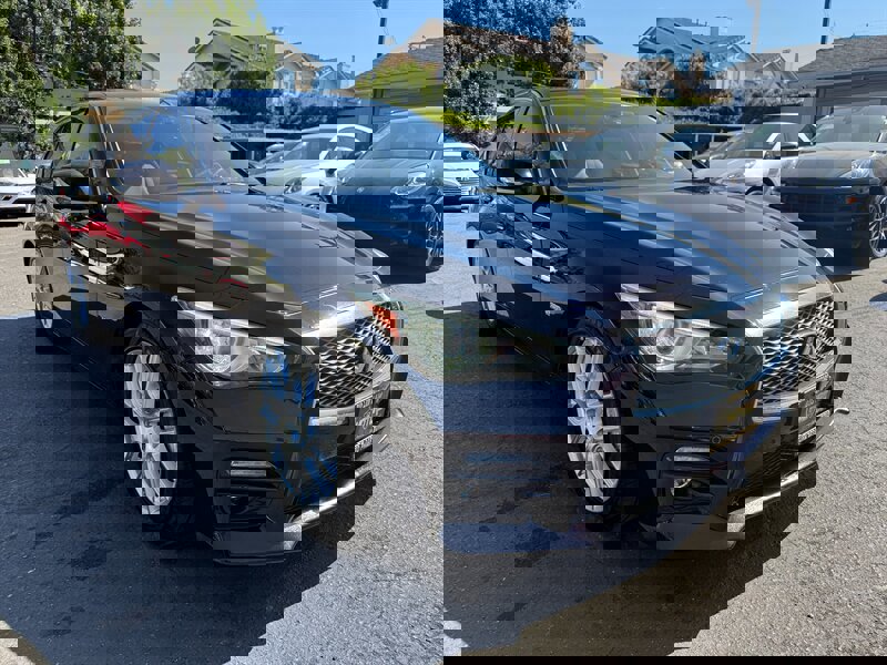 Used 2014 INFINITI Q50 Sport w/ Deluxe Technology Package image 3