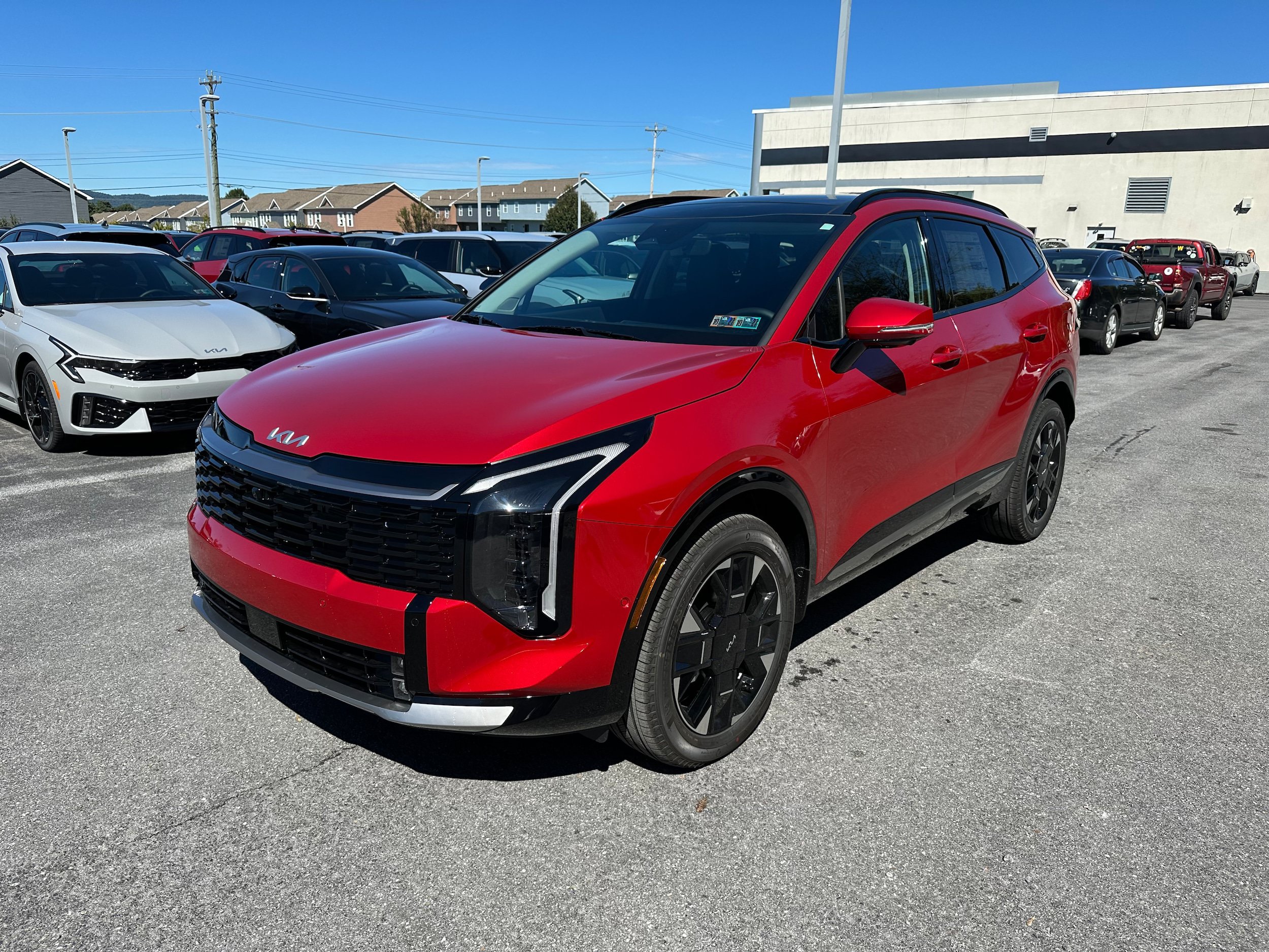 New 2027 Kia Sportage SX AWD/4WD image 1