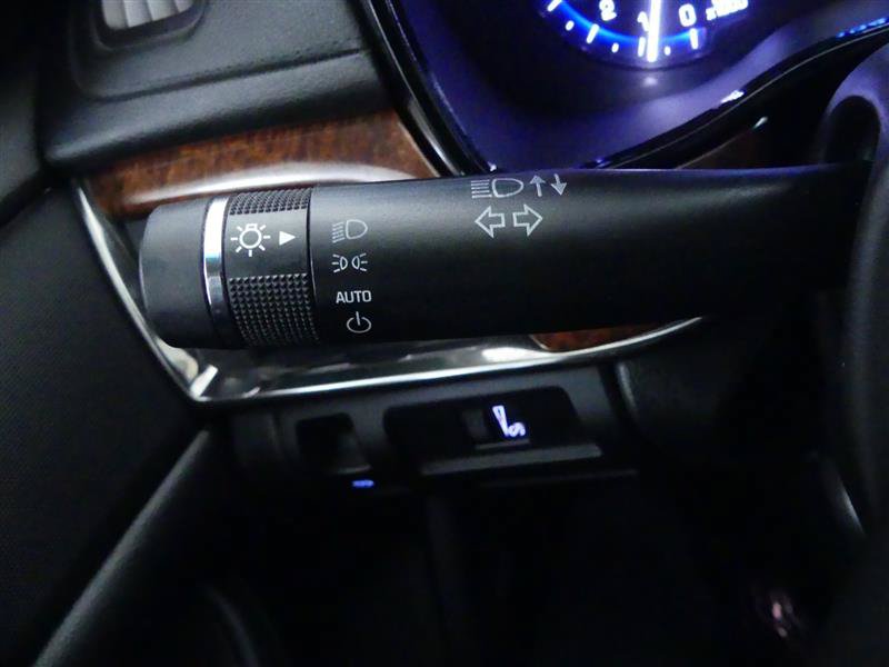 Used 2015 Cadillac CTS Luxury RWD image 19
