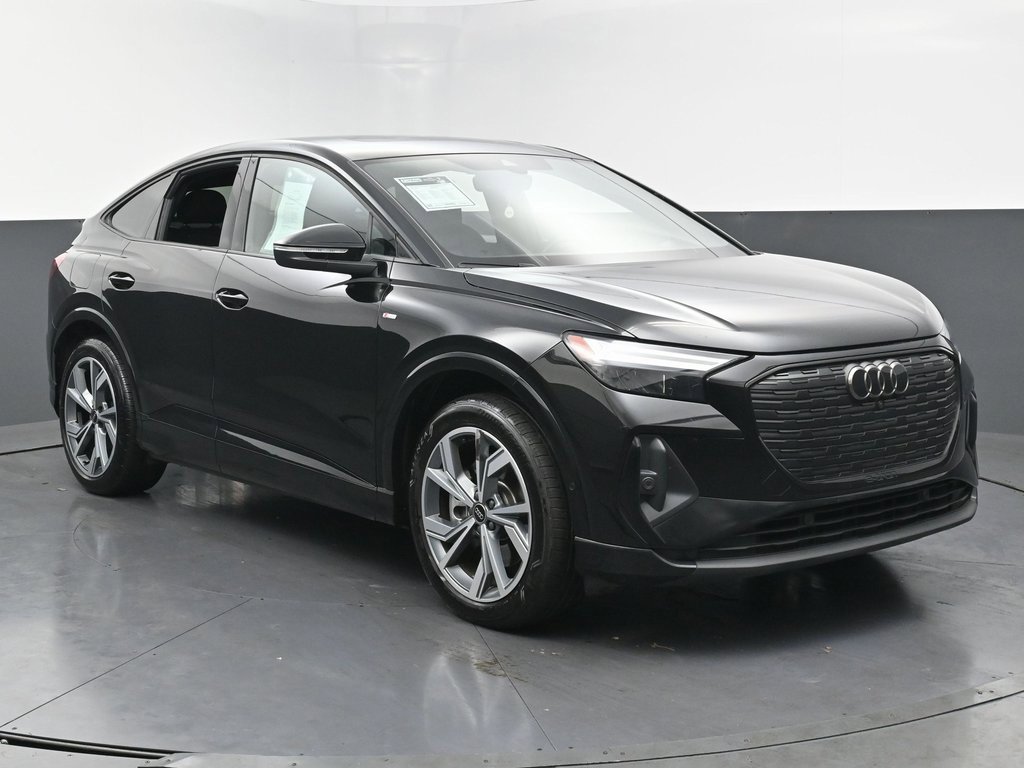 Used 2024 Audi Q4 e-tron Premium Plus w/ Premium Plus image 3