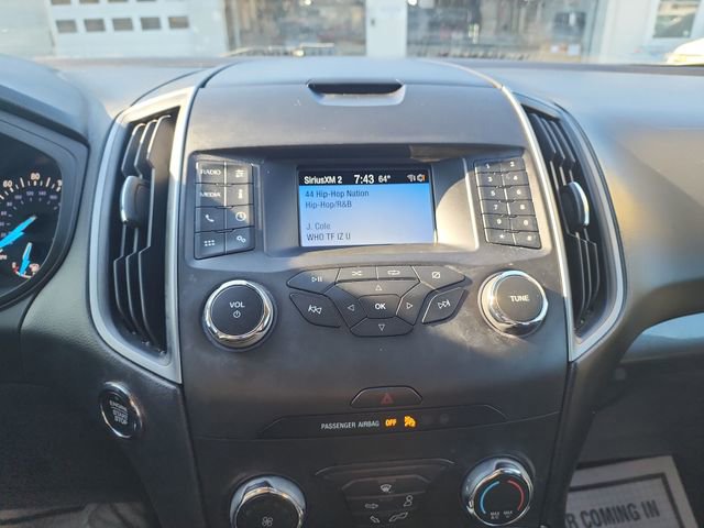 Used 2019 Ford Edge SE FWD image 19