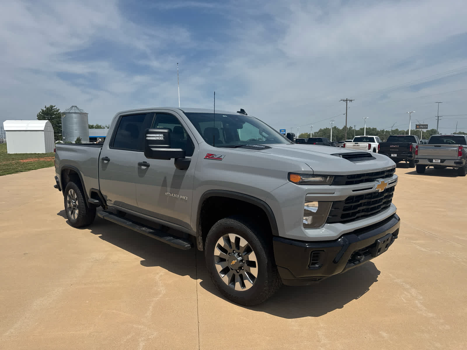 Used 2024 Chevrolet Silverado 2500 Custom w/ Custom Value Package AWD/4WD image 7