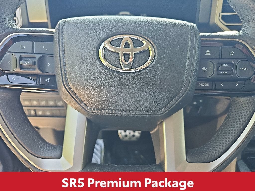 Used 2024 Toyota Sequoia SR5 w/ SR5 Premium Package AWD/4WD image 17