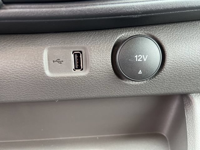New 2023 Ford Transit 150 Low Roof RWD image 18