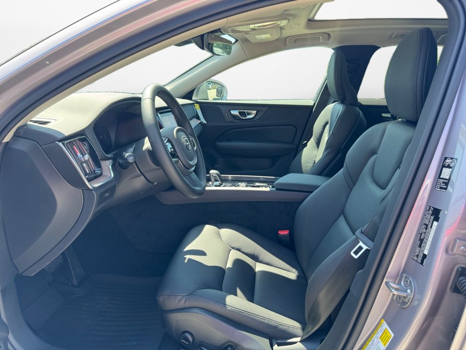 New 2026 Volvo V60 B5 Cross Country Plus w/ Protection Package Premier image 9