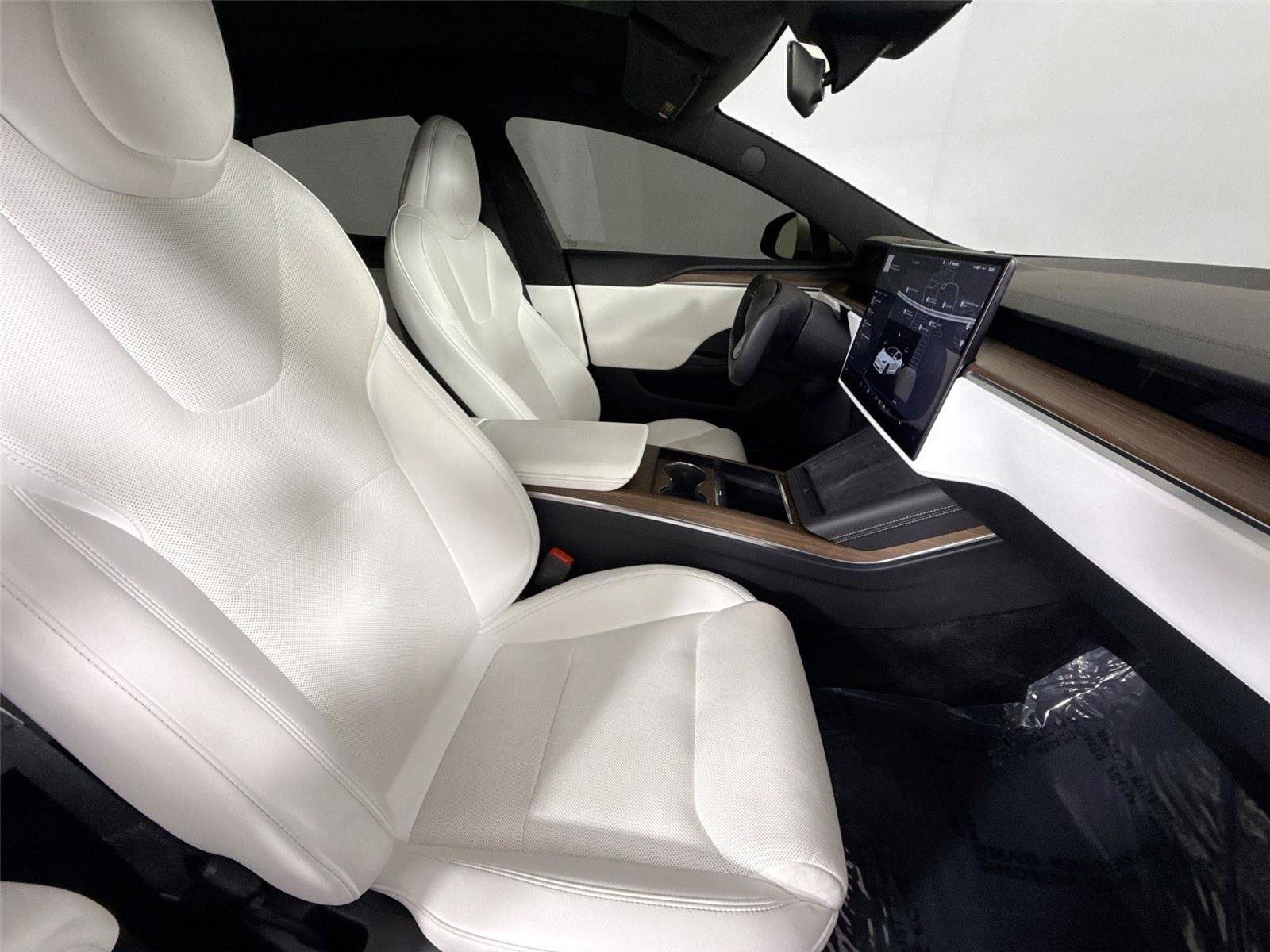 Used 2022 Tesla Model S image 39