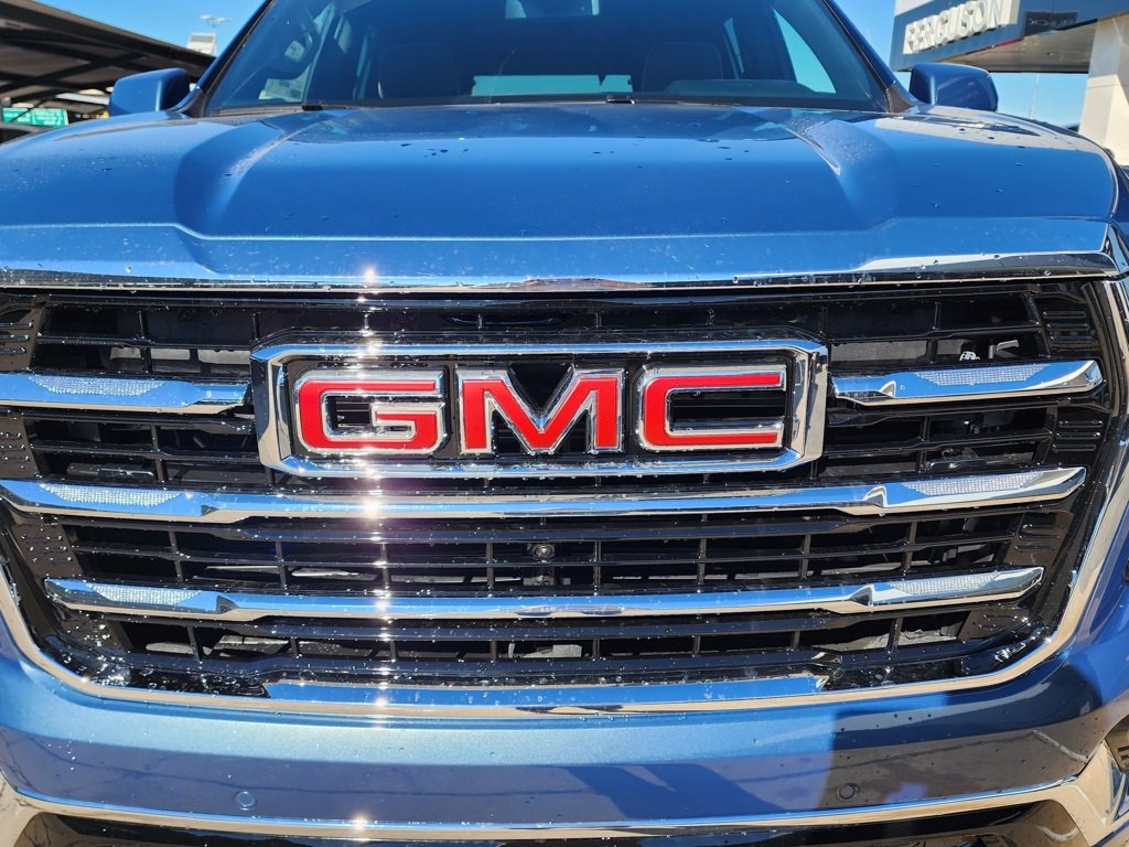 New 2026 GMC Yukon Elevation image 9