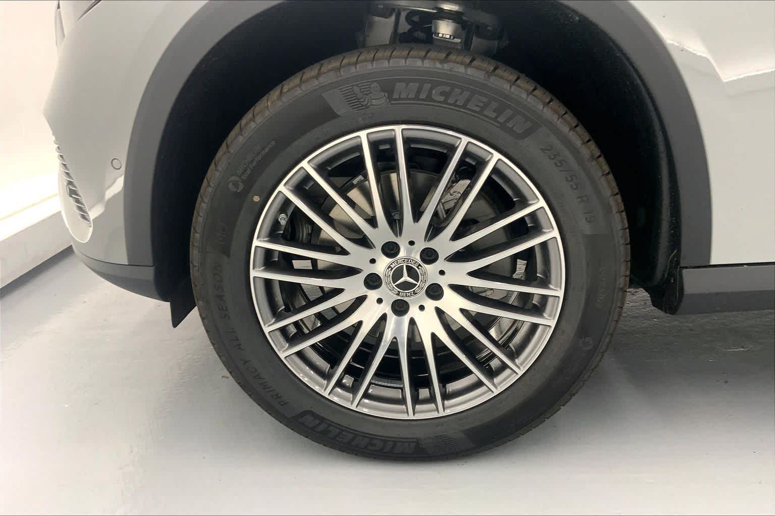 New 2026 Mercedes-Benz GLC 300 image 10