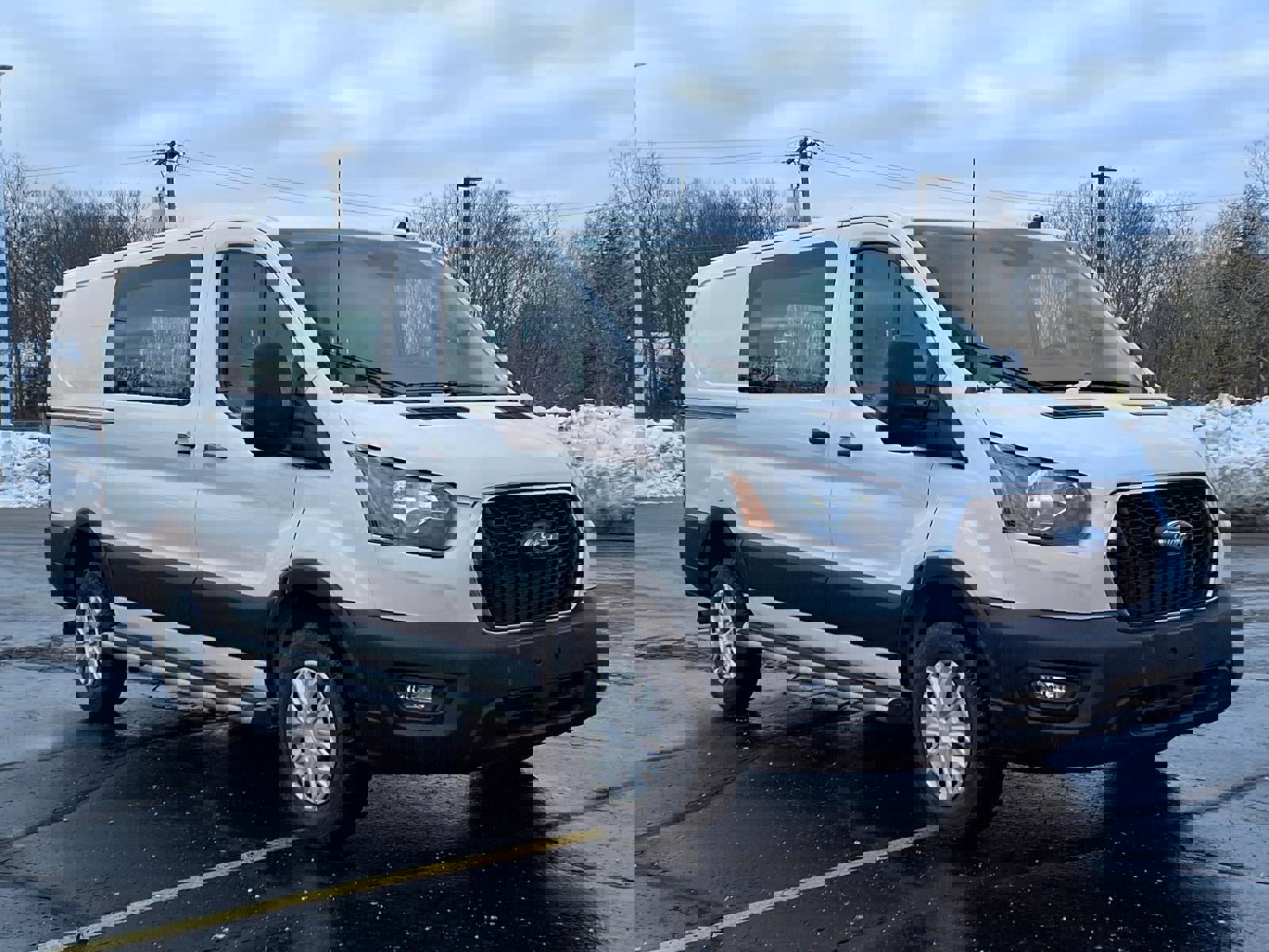 Used 2024 Ford Transit 250 Low Roof w/ Exterior Upgrade Package image 3