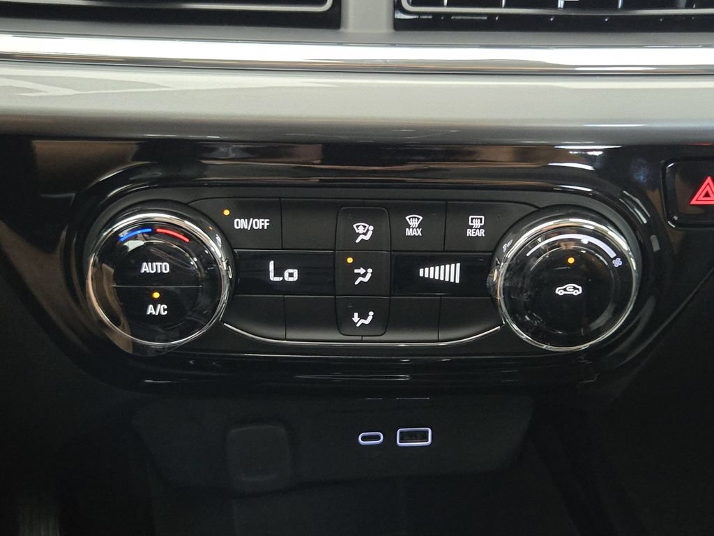 New 2026 Chevrolet Trax LT FWD image 20