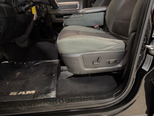 Used 2017 RAM 2500 Big Horn image 10