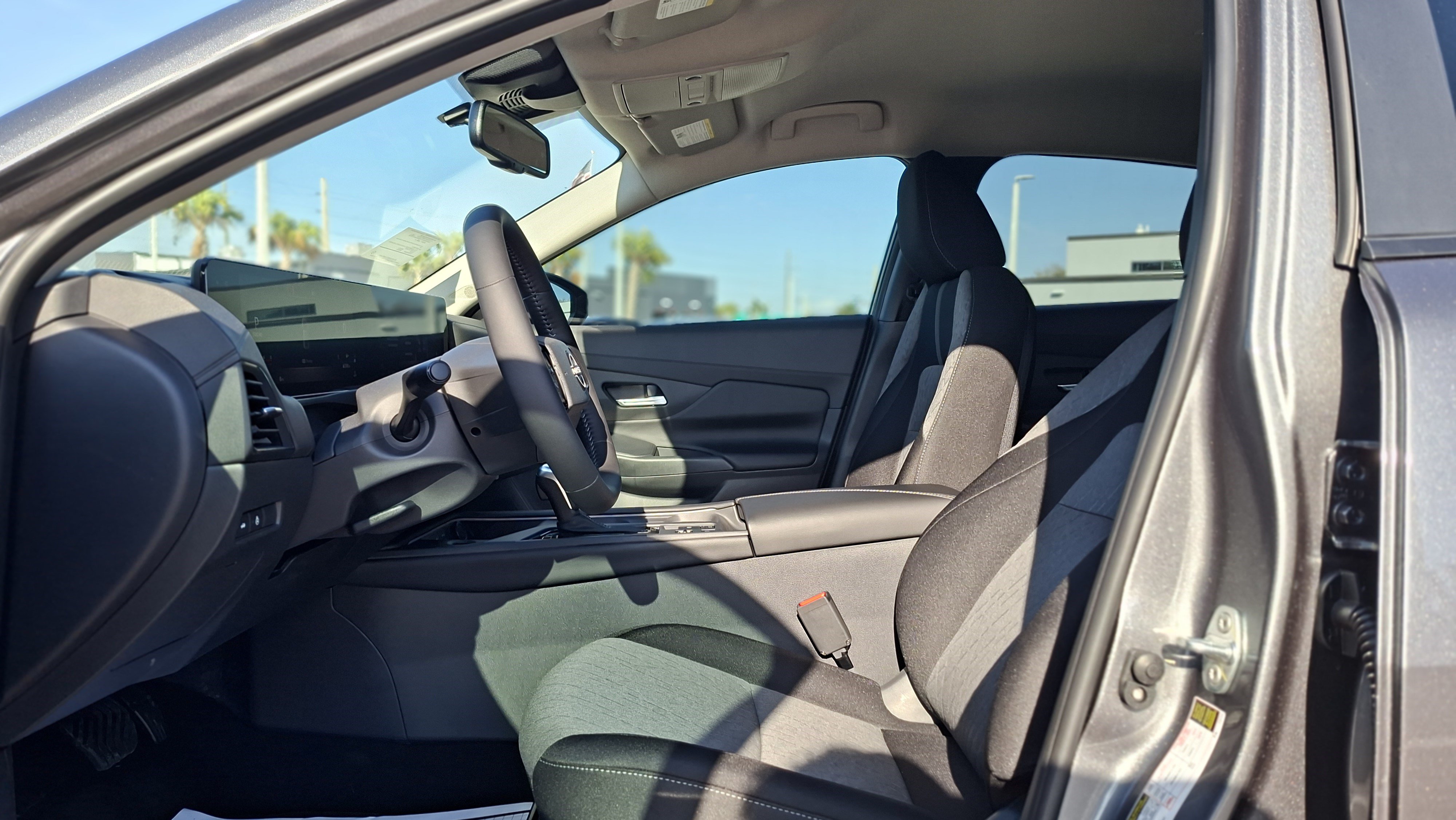 New 2026 Nissan Sentra SV w/ SV Convenience Package FWD image 6