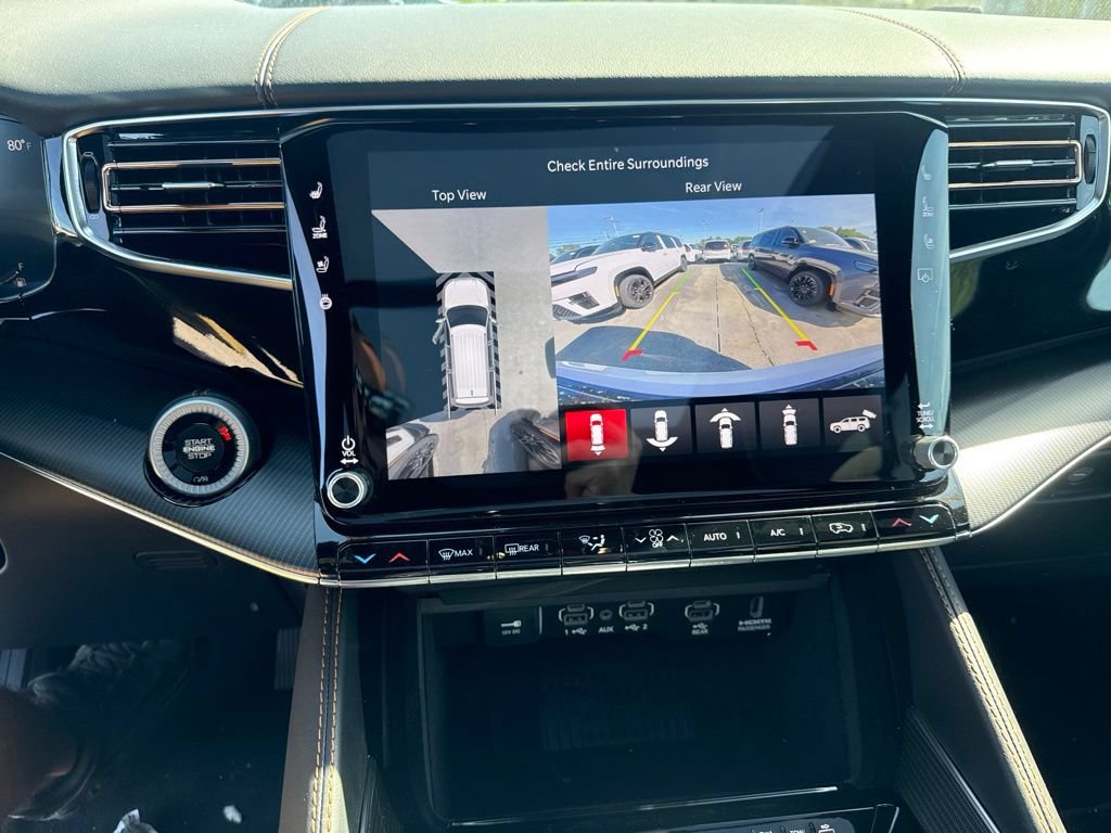 New 2026 Jeep Grand Wagoneer L Summit AWD/4WD image 13