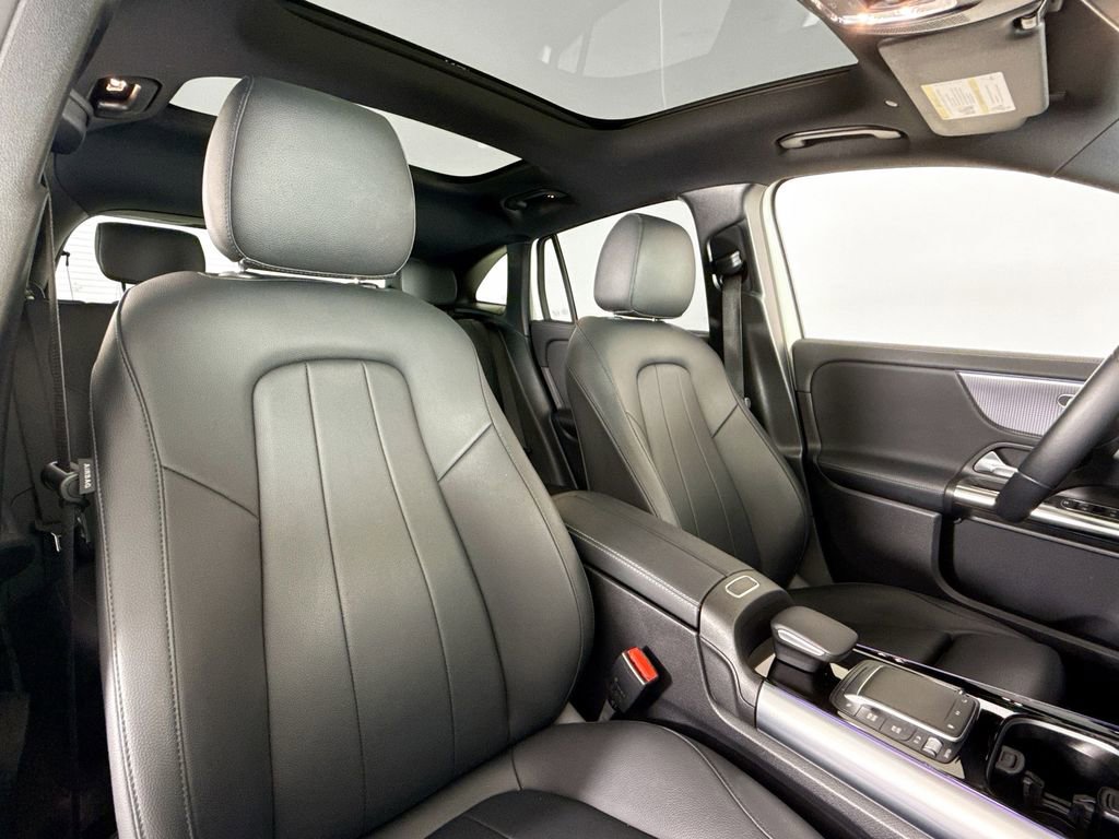 Used 2022 Mercedes-Benz GLA 250 GLA 250 image 14