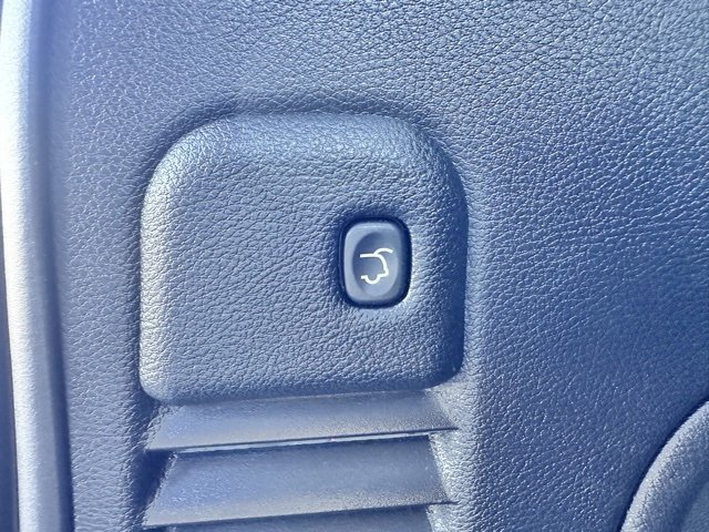 Used 2022 Jeep Grand Cherokee Laredo X image 33