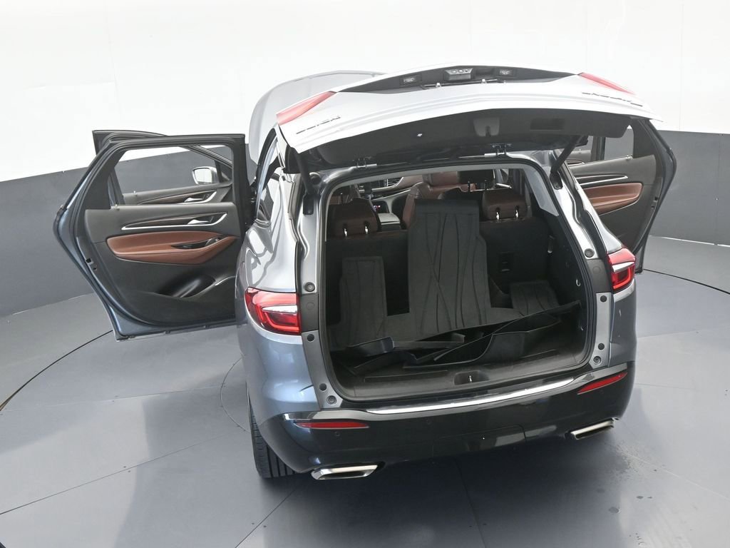 Used 2018 Buick Enclave Avenir w/ Avenir Technology Package image 72