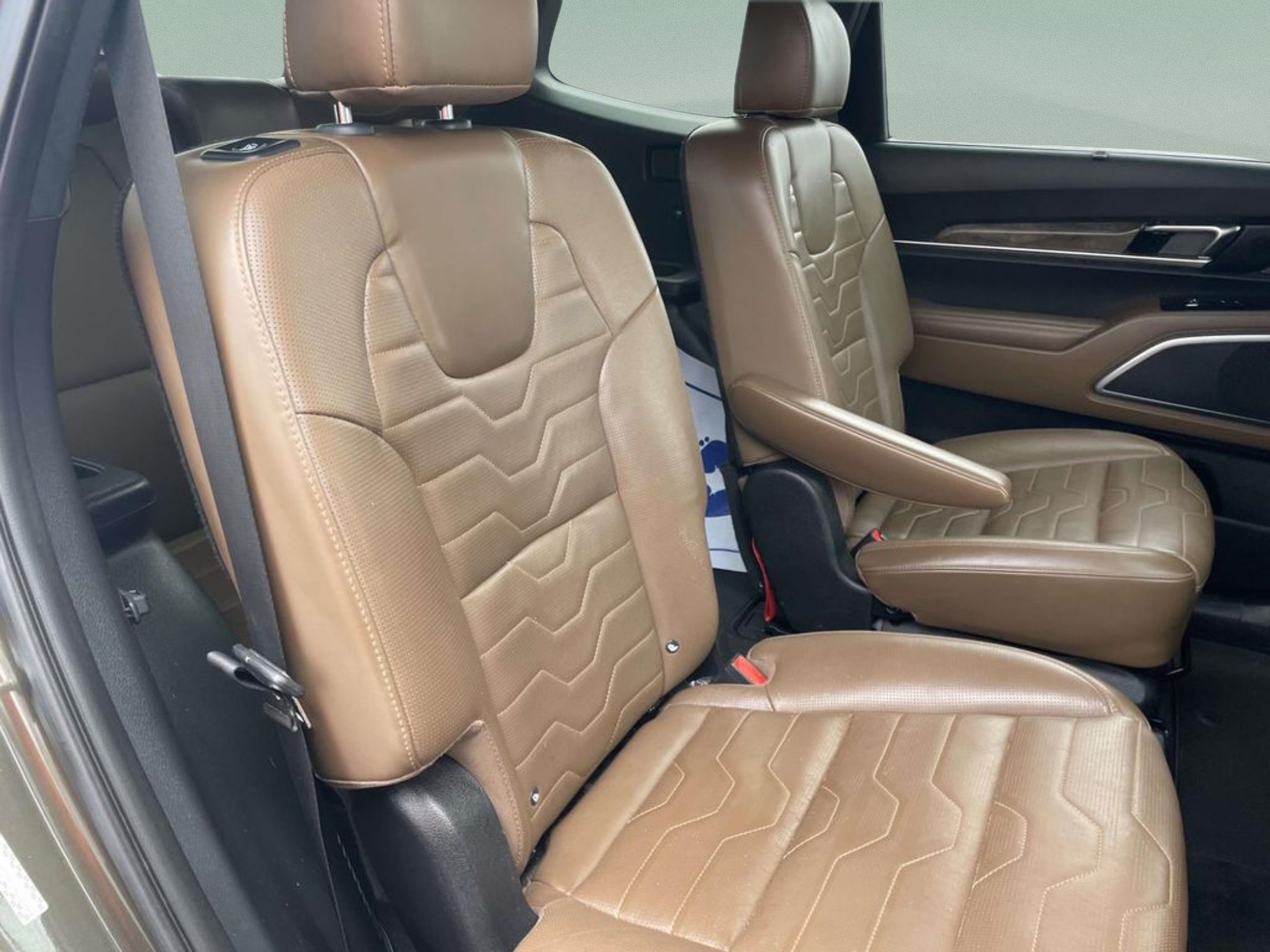Used 2021 Kia Telluride SX w/ SX Prestige Package AWD/4WD image 18