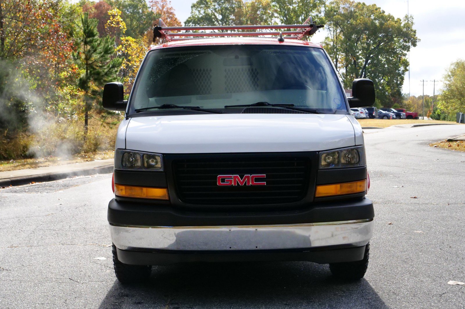 Used 2018 GMC Savana 3500 w/ Driver Convenience Package image 5