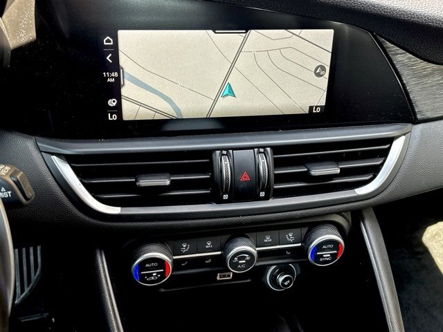 Used 2023 Alfa Romeo Giulia Sprint image 14