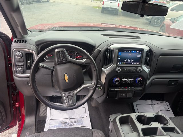 Used 2022 Chevrolet Silverado 1500 LT AWD/4WD image 12