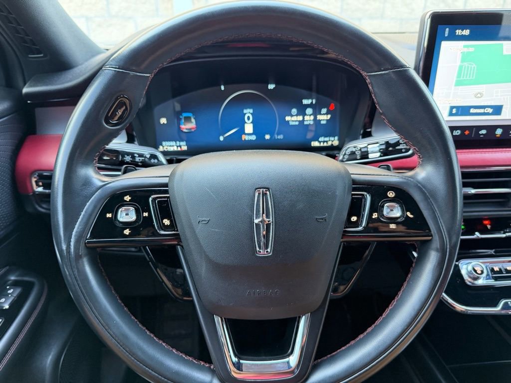 Used 2023 Lincoln Corsair Reserve image 21