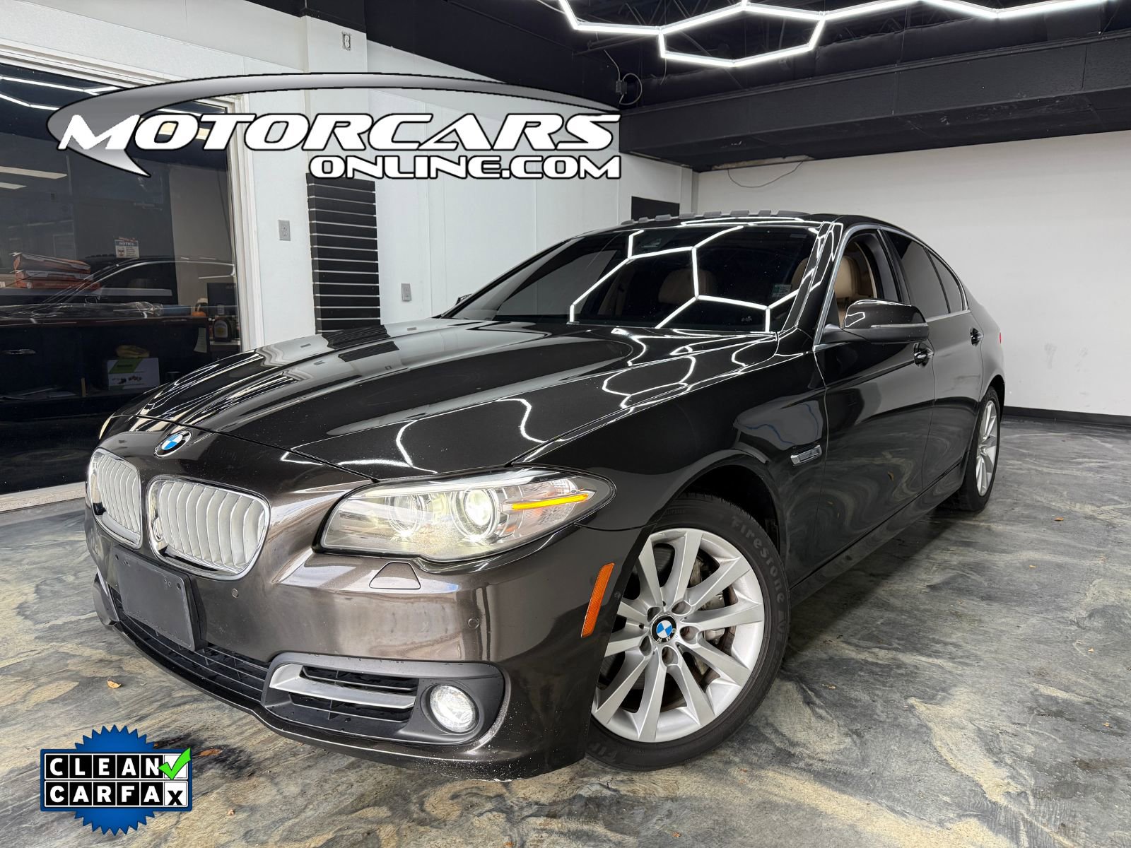 Used 2015 BMW 550i xDrive Sedan image 1