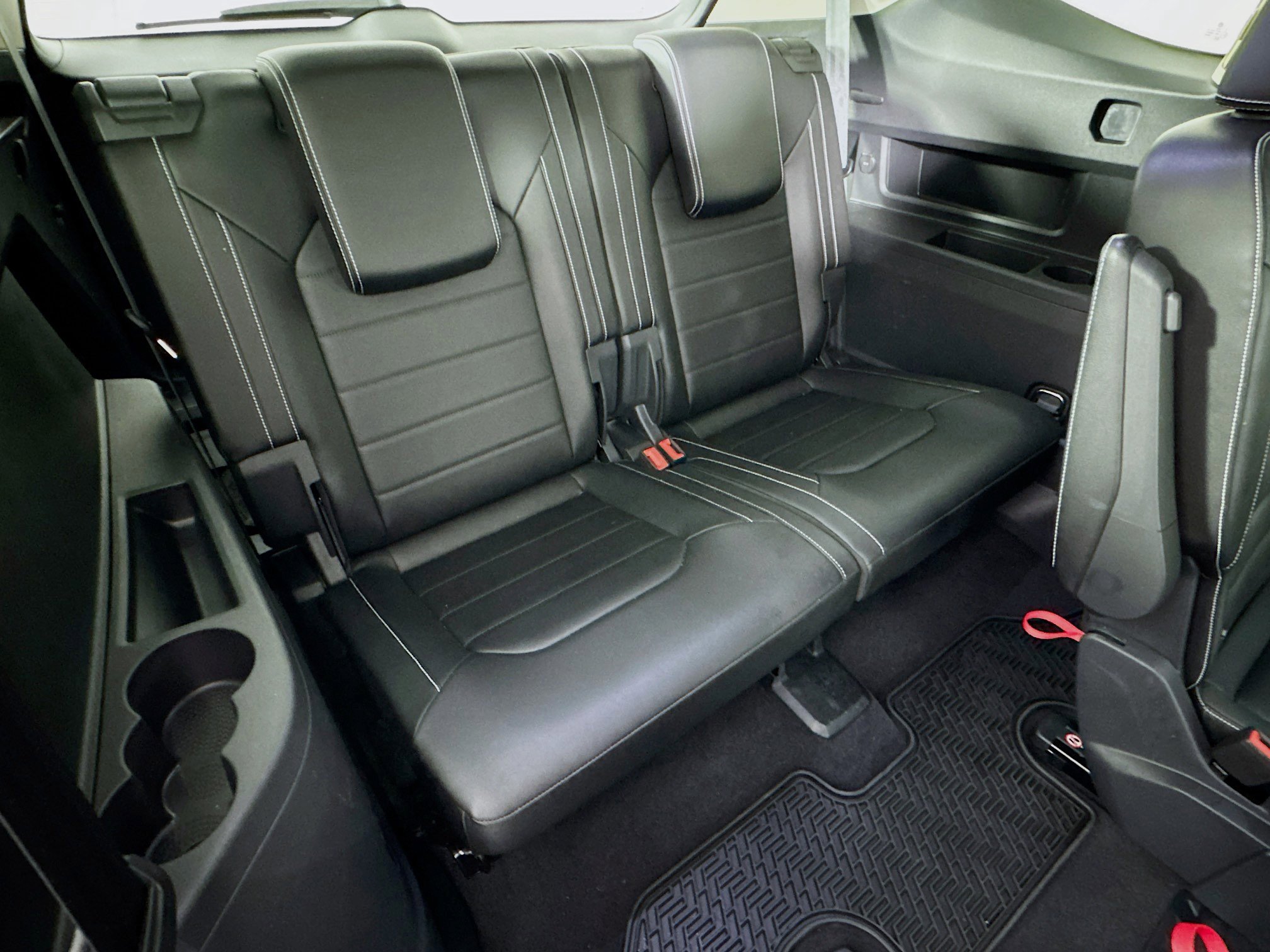 Used 2023 Volkswagen Atlas SEL Premium image 29