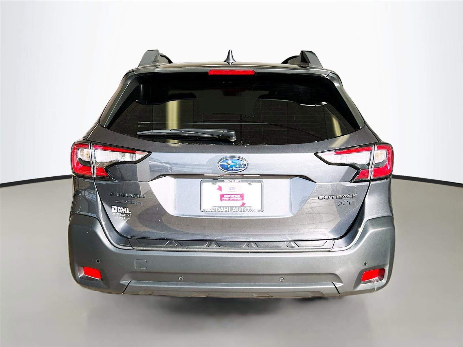 Certified 2025 Subaru Outback Onyx Edition XT image 4