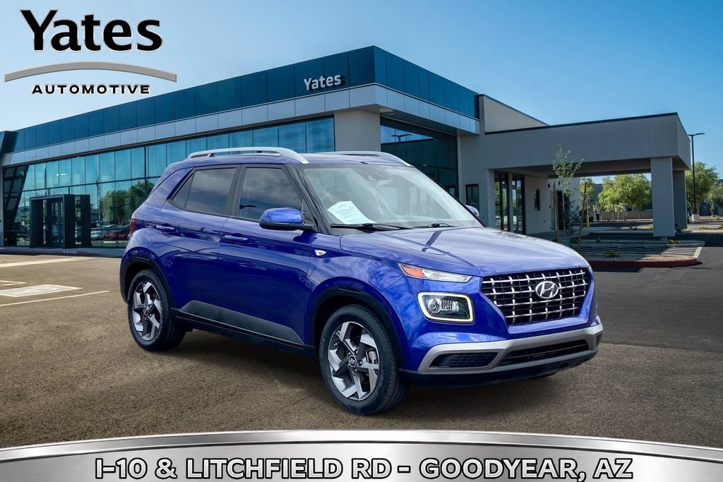 Used 2021 Hyundai Venue SEL w/ Premium Package FWD image 1