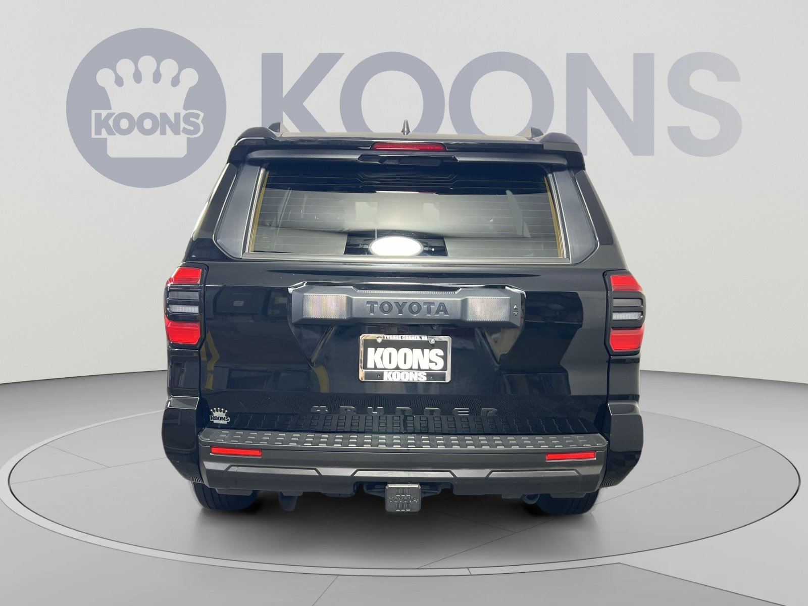 Used 2025 Toyota 4Runner SR5 AWD/4WD image 5