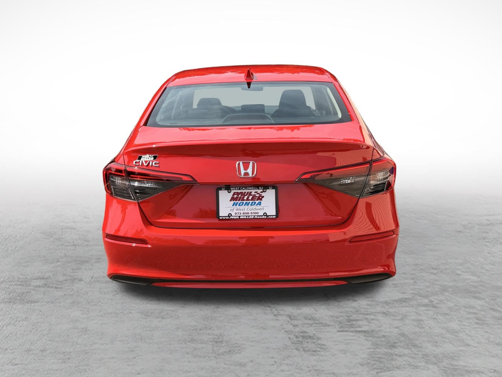 Certified 2024 Honda Civic EX image 5