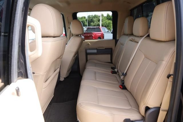 Used 2016 Ford F250 Lariat w/ Chrome Package AWD/4WD image 9