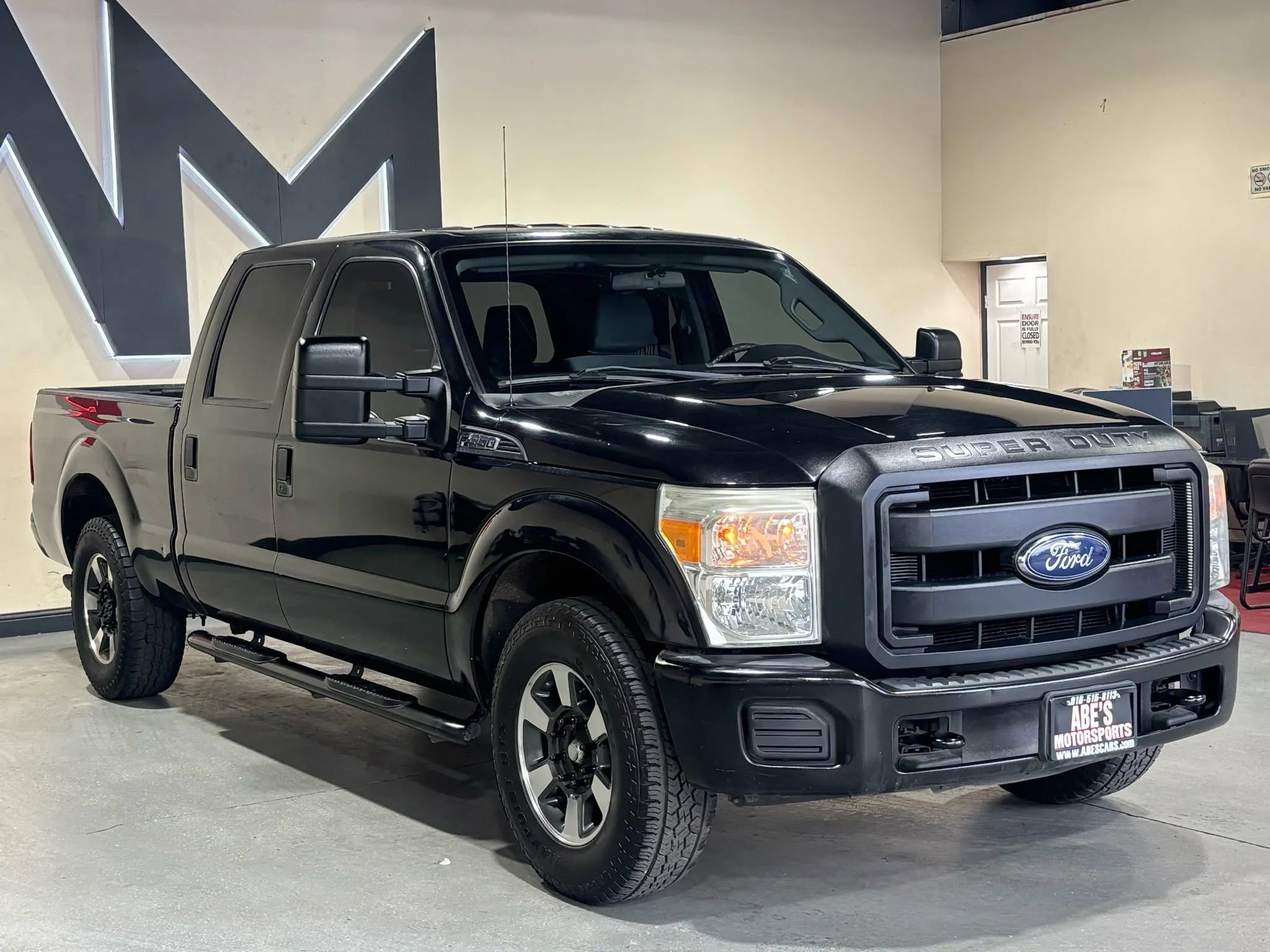 Used 2015 Ford F350 XL RWD image 2