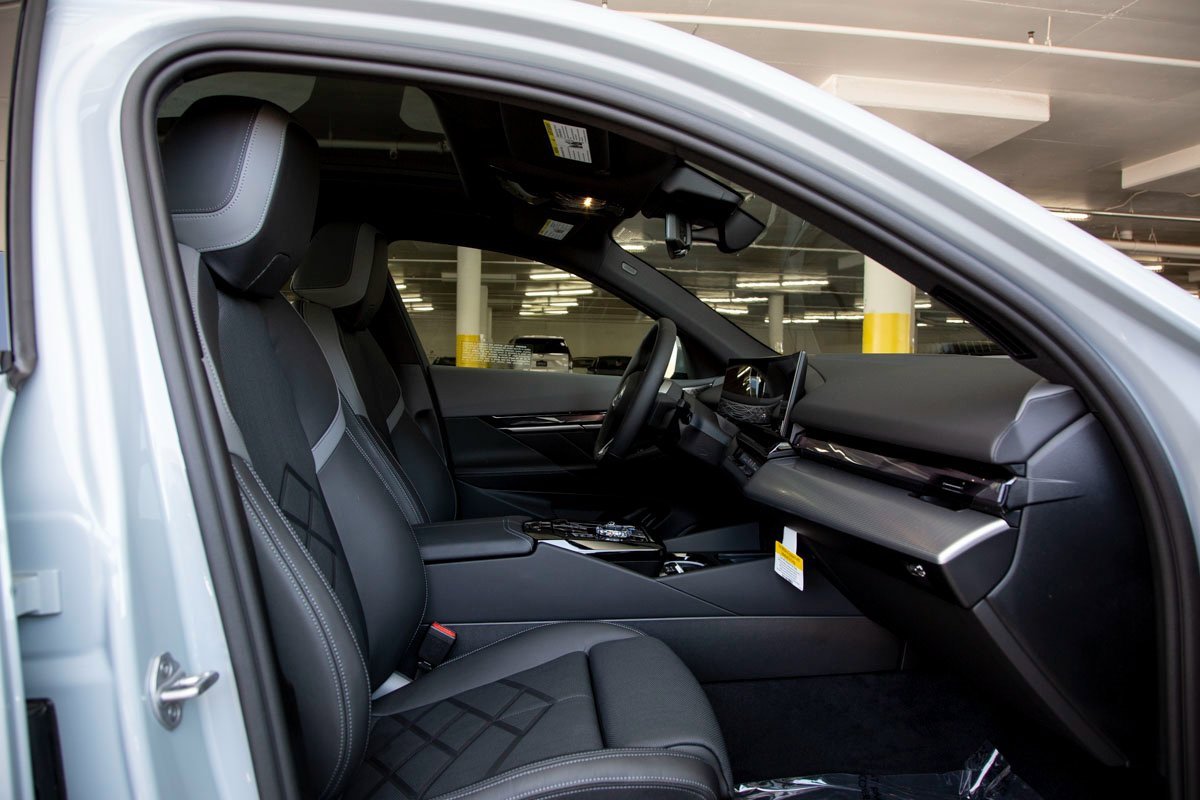New 2026 BMW i5 eDrive40 w/ Executive Package image 29