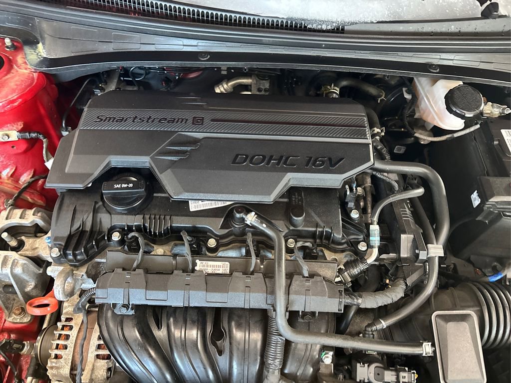 Used 2021 Hyundai Elantra SEL image 13