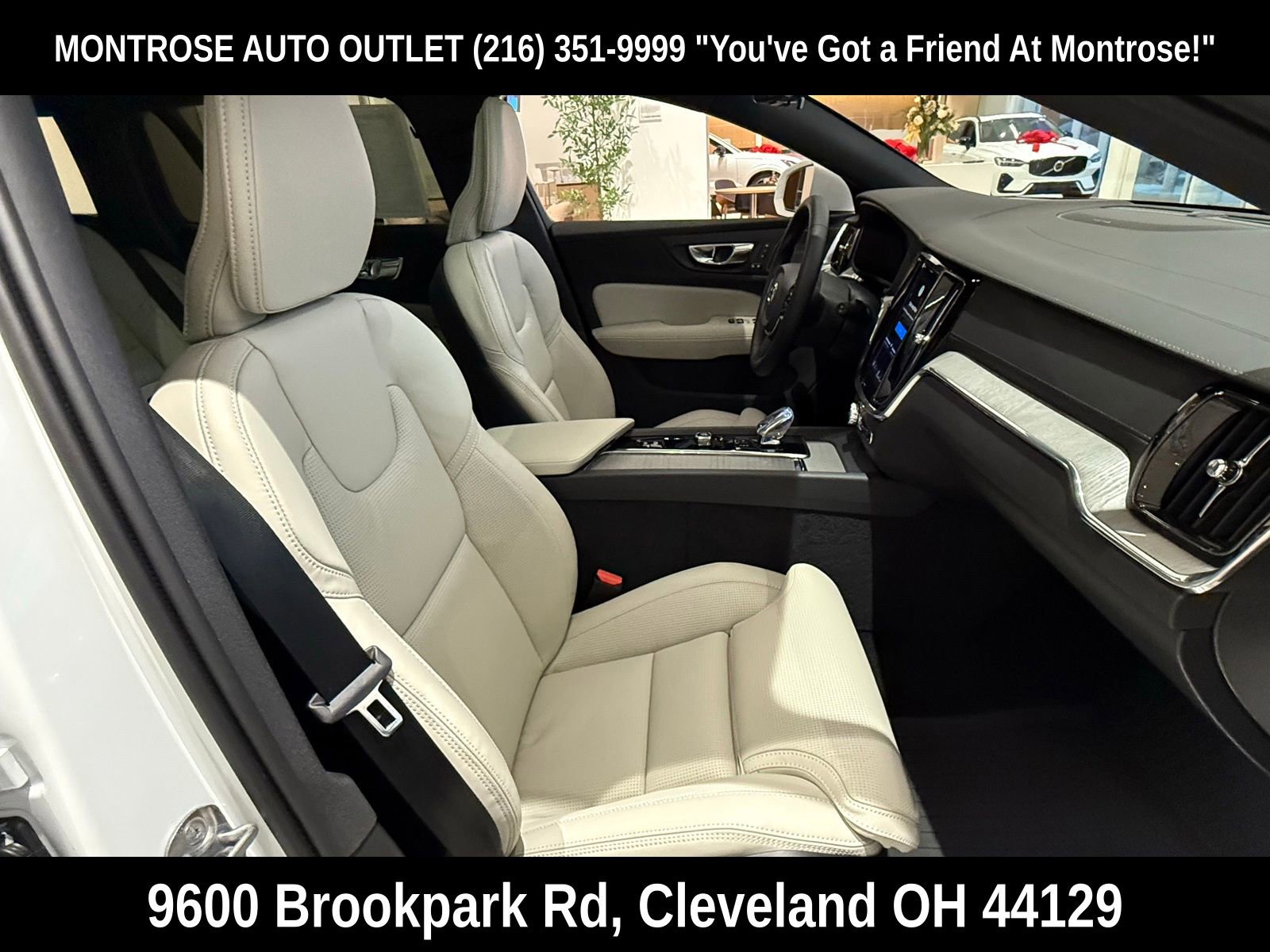 New 2026 Volvo V60 B5 Cross Country Ultra w/ Protection Package Premier image 17